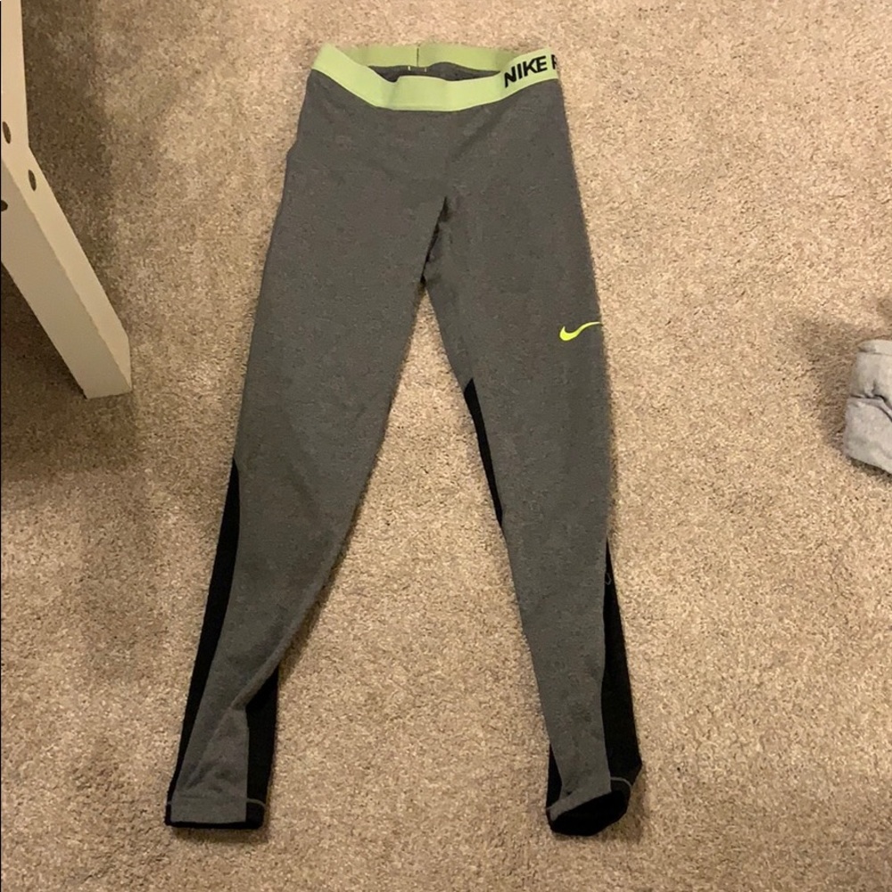 nike pro leggings